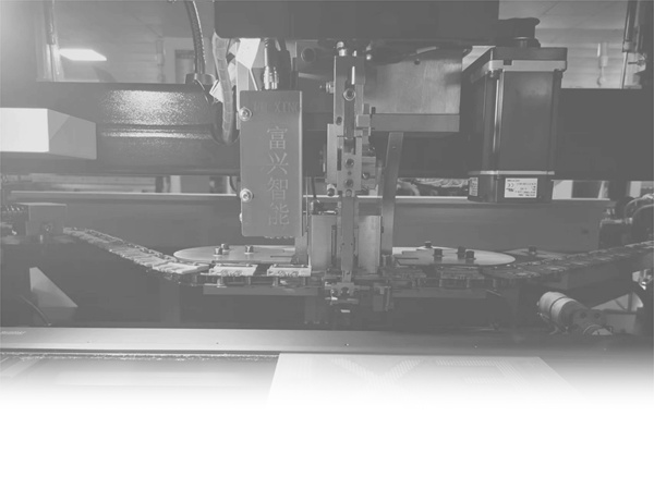 自動插件機在LED顯示屏制造業(yè)中的重要性