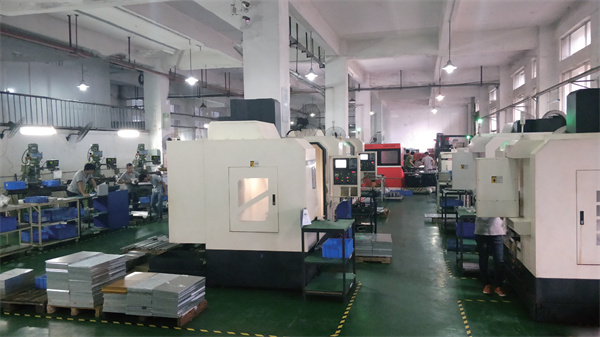 智能互聯(lián)：物聯(lián)網技術在插件機自動化控制中的新突破